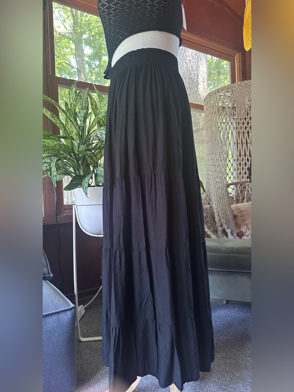 Women's Black Tiered Maxi Skirt with Elastic Waist - Picture 3 of 7